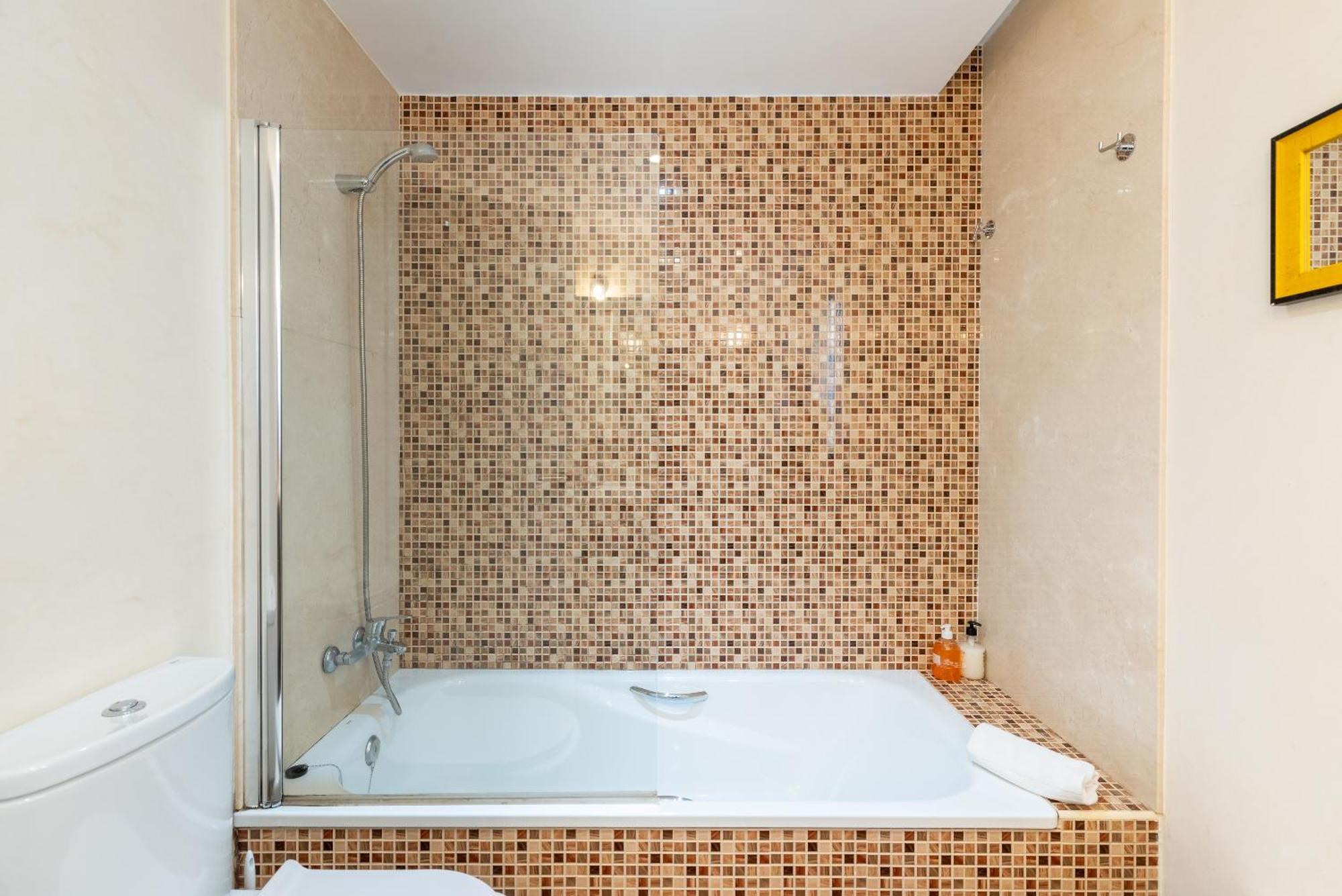 Veoapartment Alhondiga Segundo Seville Ngoại thất bức ảnh